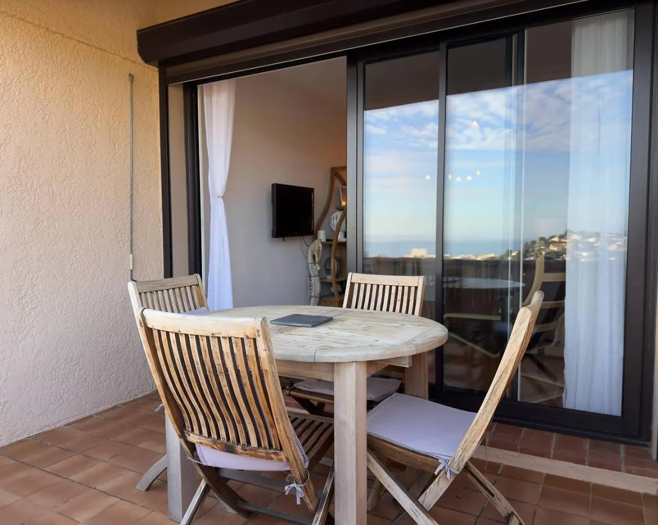 T2- Vue Mer Ideal Pour Les Familles Bormes-les-Mimosas Appartamento
